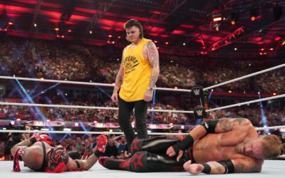 Dominik traiciona a Rey Mysterio en WWE Clash at the Castle