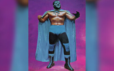 La leyenda de la lucha libre mexicana Mano Negra regresa a La Mole Convention